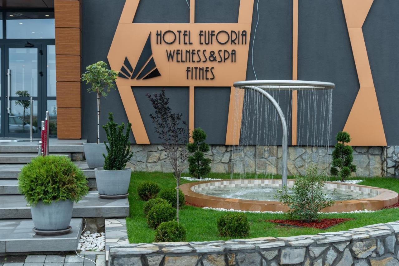 Hotel Euforia Lounge Sabac Exterior photo