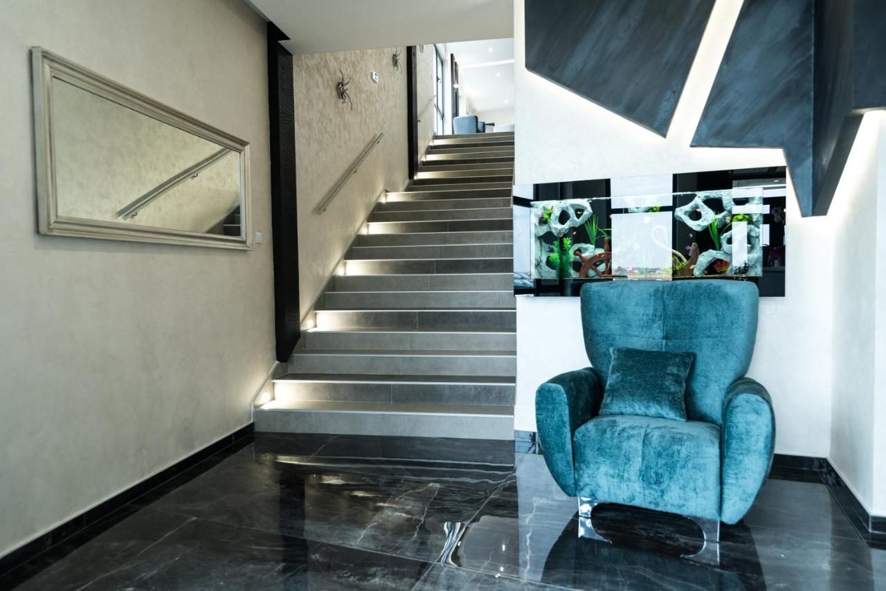 Hotel Euforia Lounge Sabac Exterior photo